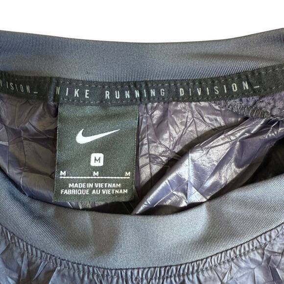 Nike Run Division Women’s Packable Running Jacket M Purple Athleisure Athletic - Picture 7 of 13
